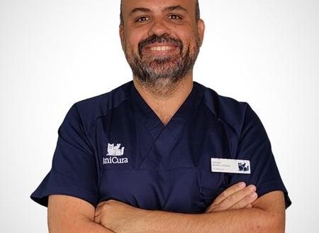 Ignacio-Molina-Oncologia-veterinaria-oncologia-veterinaria-madrid-oncologo-veterinario-madrid