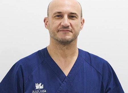 Jaime Viscasillas- anestesia-veterinaria-hospital-veterinario-valencia